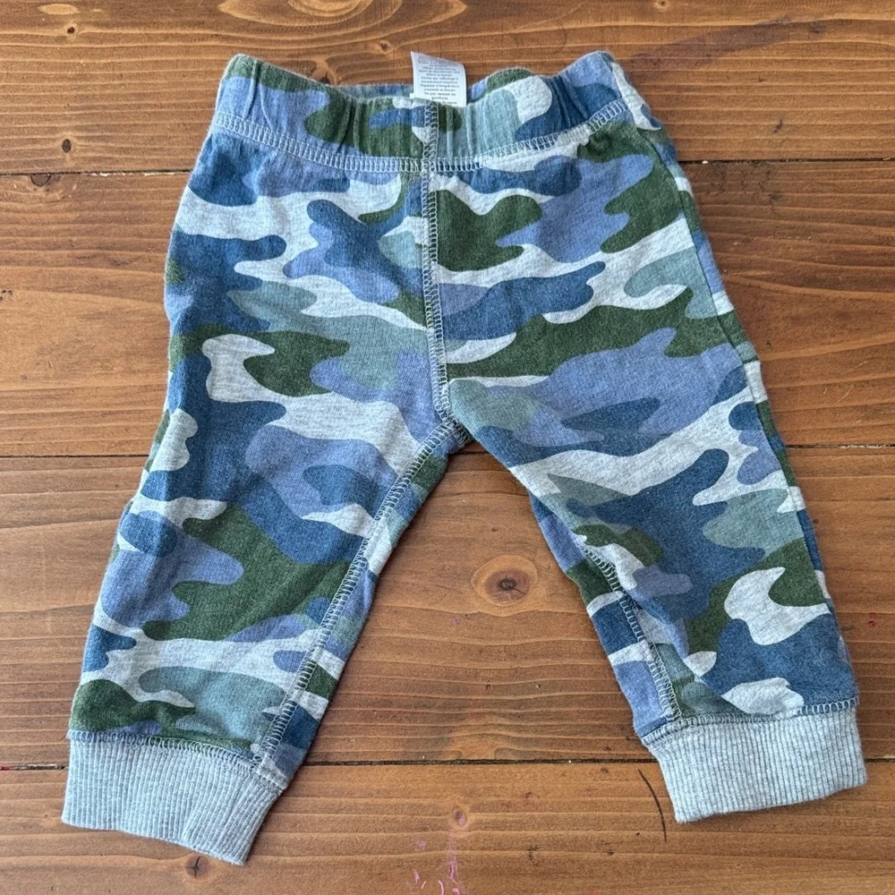 Carter's infant Black, Camo, Gray Construction Joggers Set‎